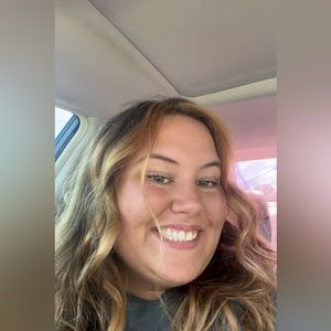 Meet your Posher, Kellie michelle